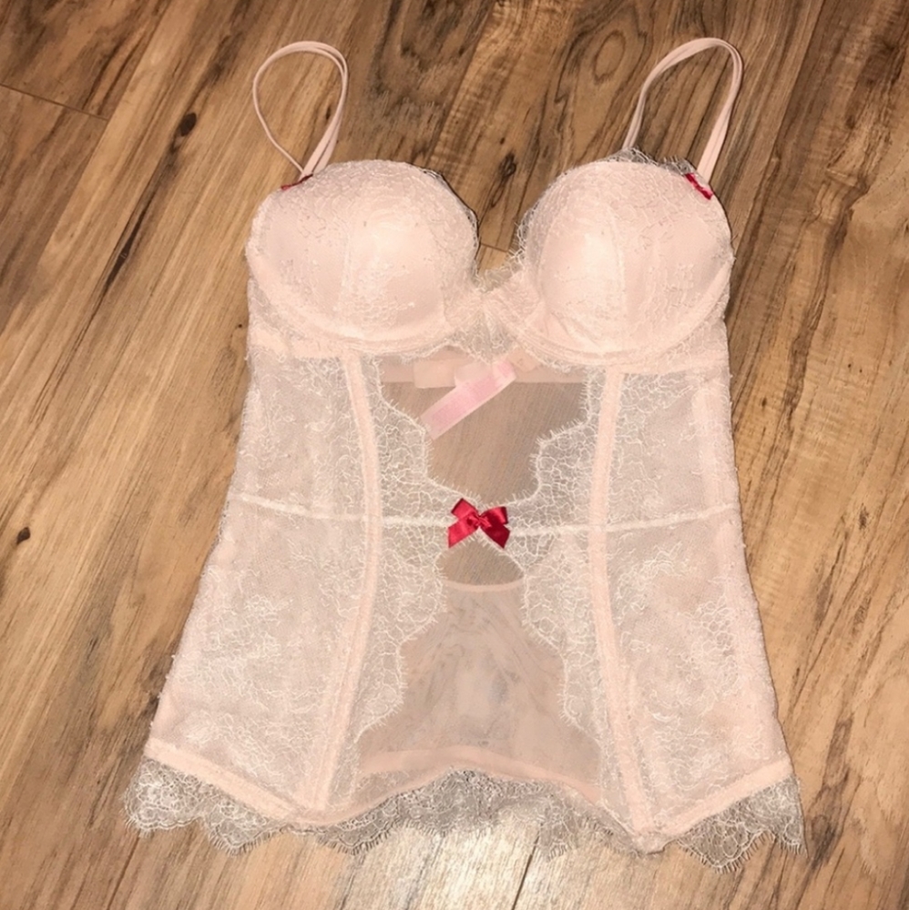 NWT Victoria's Secret Lingerie Top